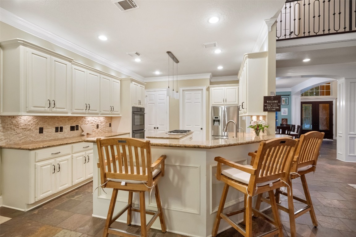13222 Stonecrest Lane Conroe, TX 77302 - Photo 15 of 44