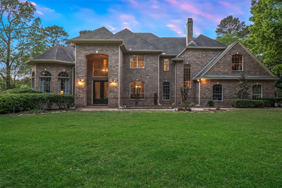 13222 Stonecrest Lane Conroe, TX 77302 - Photo 2 of 44