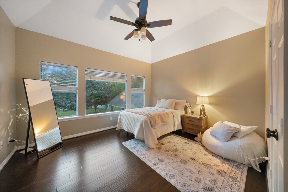 13222 Stonecrest Lane Conroe, TX 77302 - Photo 21 of 44 Upstaris bedroom