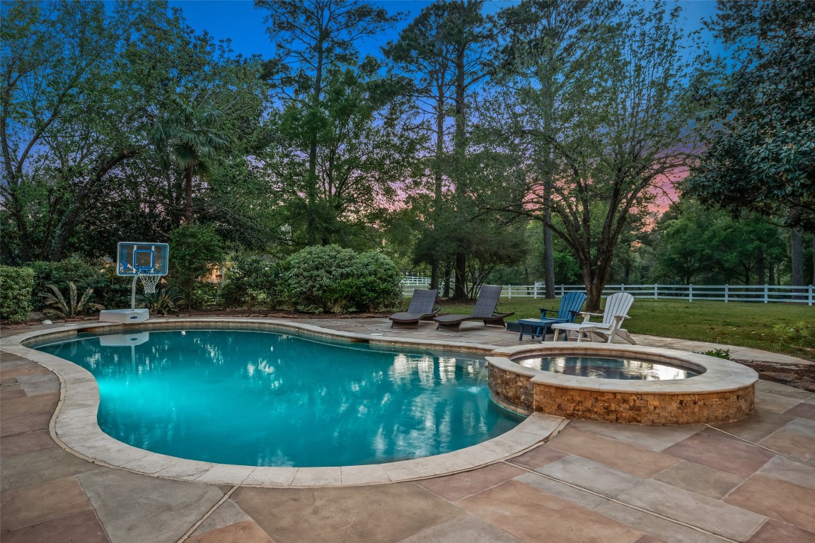 13222 Stonecrest Lane Conroe, TX 77302 - Photo 28 of 44 Gorgeous backyard, perfect for peaceful nights or entertaining
