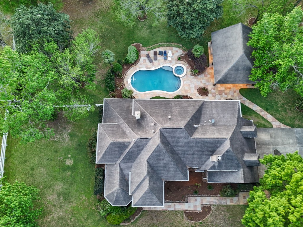13222 Stonecrest Lane Conroe, TX 77302 - Photo 38 of 44