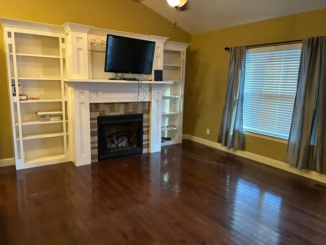 $2,150 | 1166 Stone Gate Circle Northwest, Cleveland, TN 37312