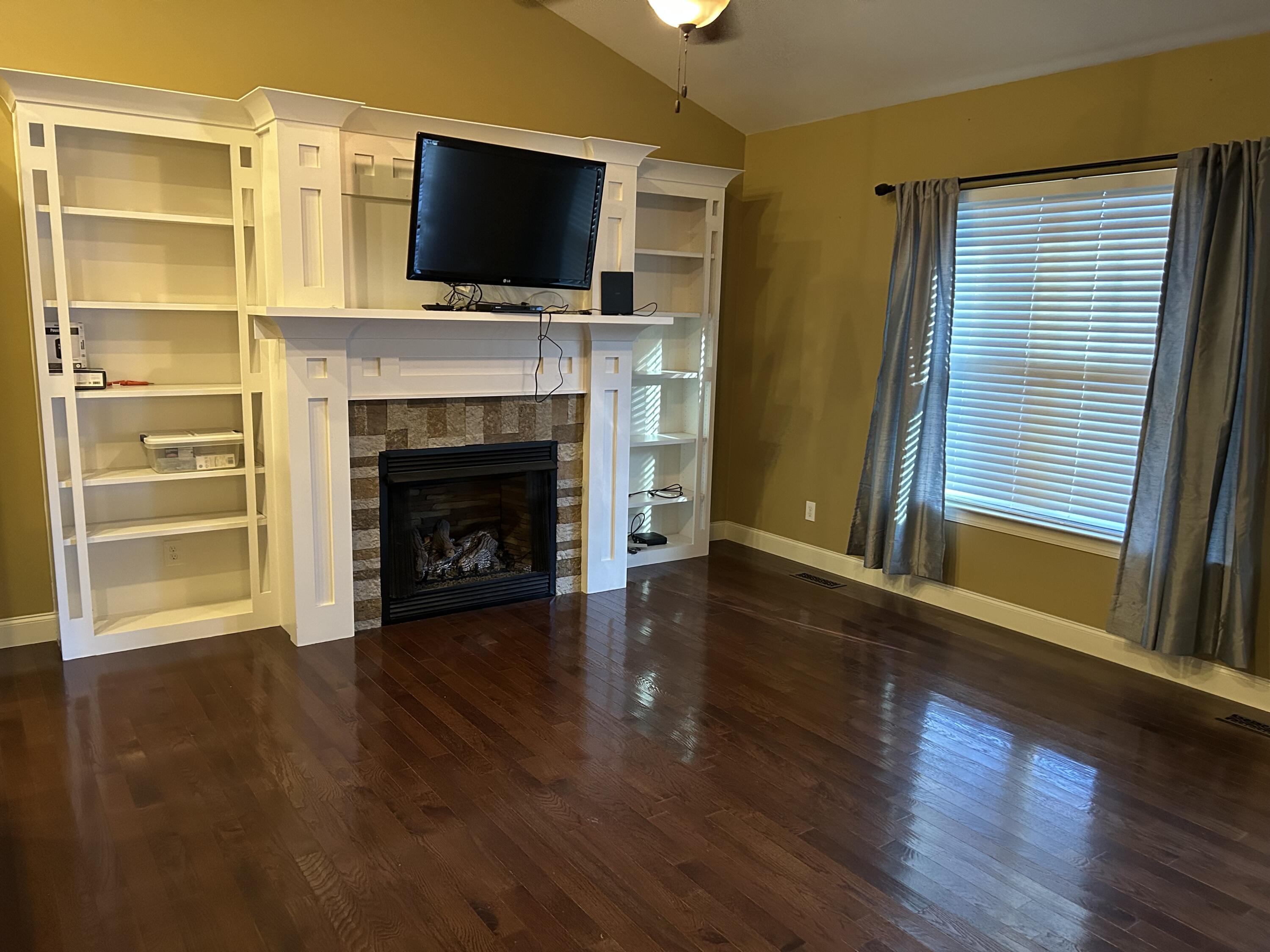 1166 Stone Gate Circle Northwest Cleveland, TN 37312 - Photo 2 of 15 IMG_4195