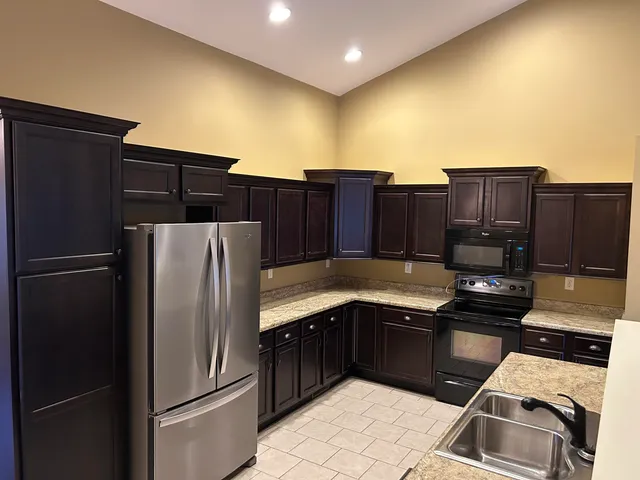 $2,150 | 1166 Stone Gate Circle Northwest, Cleveland, TN 37312