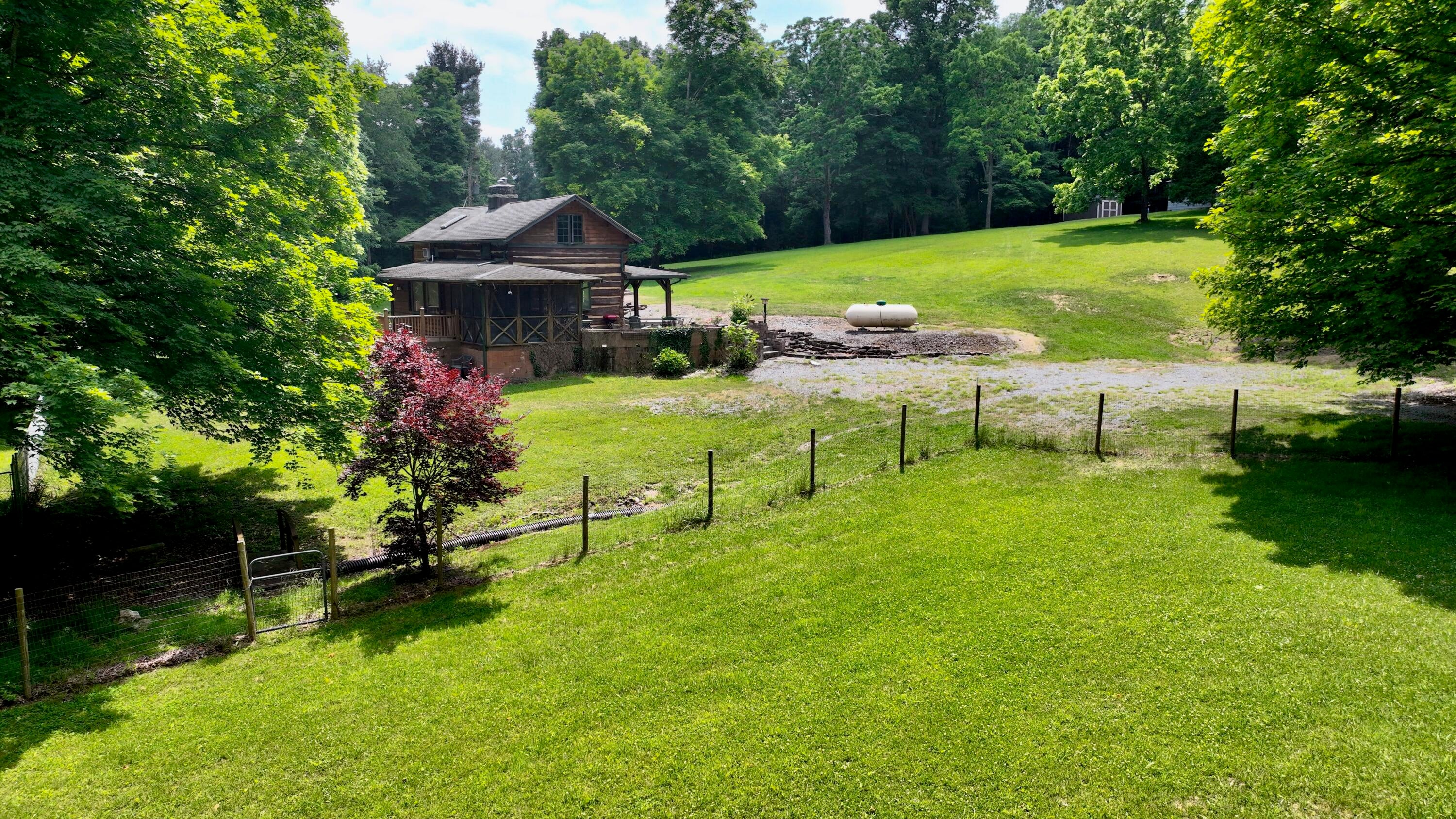 553 Phillips Cemetery Road Alderson, WV 24910 - Photo 6 of 50 Gallery Image 6