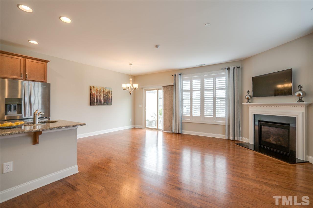7703 Weathered Oak Way Raleigh, NC 27616 - Photo 2 of 25 Gallery Image 2