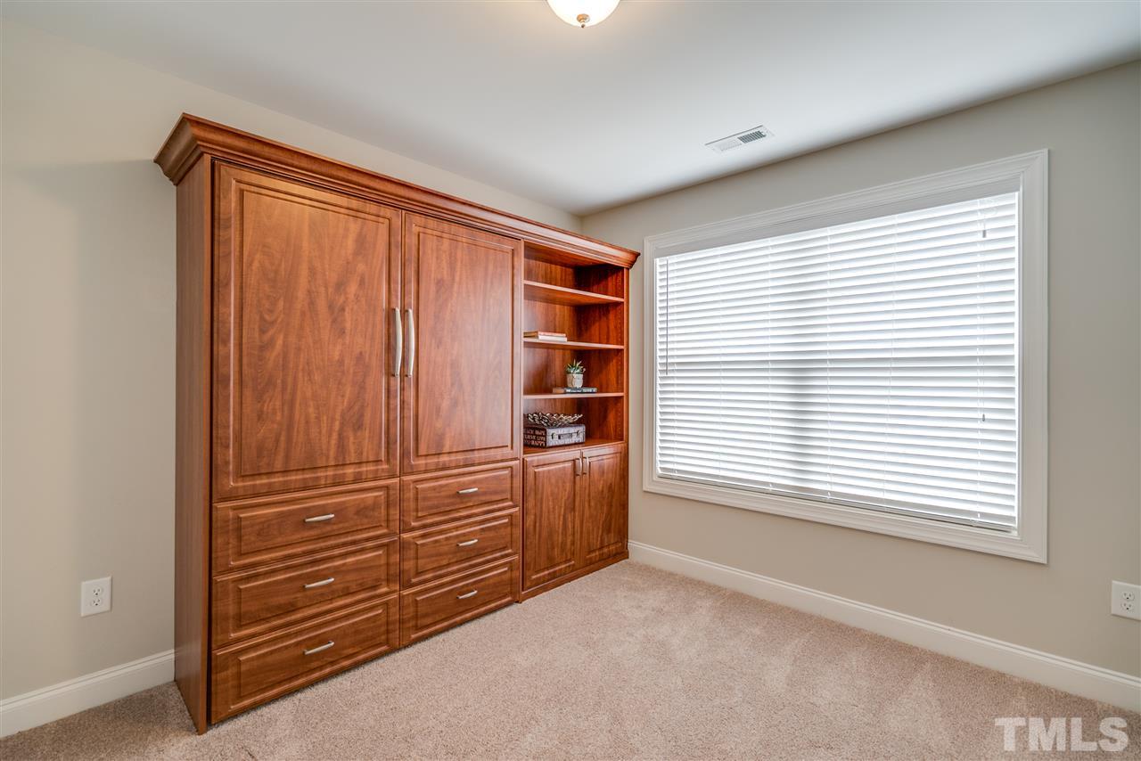 7703 Weathered Oak Way Raleigh, NC 27616 - Photo 18 of 25 Gallery Image 18