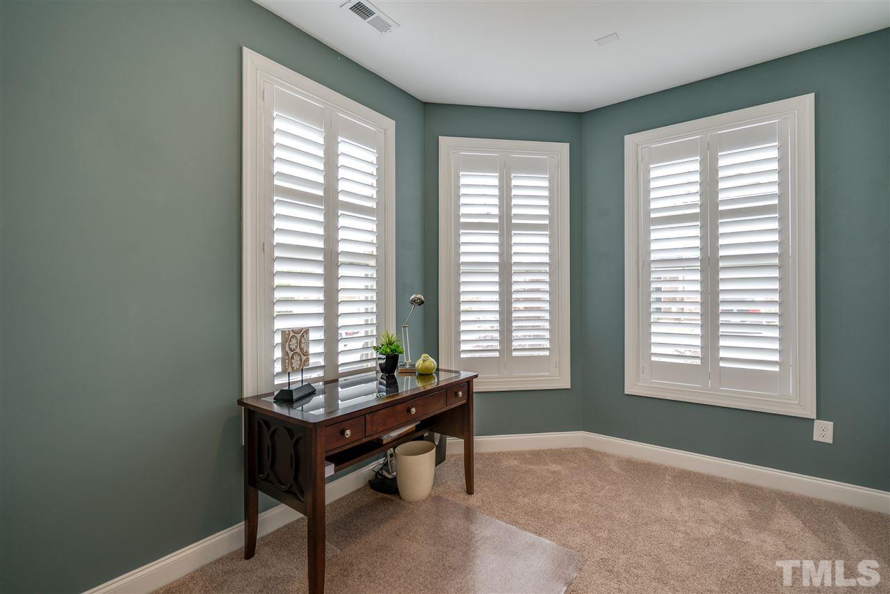 7703 Weathered Oak Way Raleigh, NC 27616 - Photo 10 of 25 Gallery Image 10
