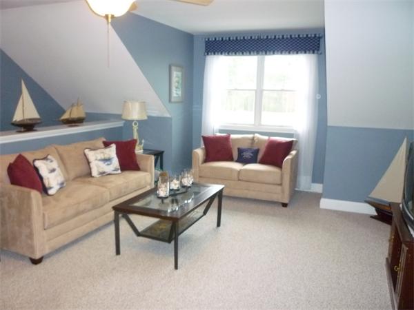 218 Rangeway Road, Unit 271 Billerica, MA 01862 - Photo 30 of 30 a living room with furniture and a window