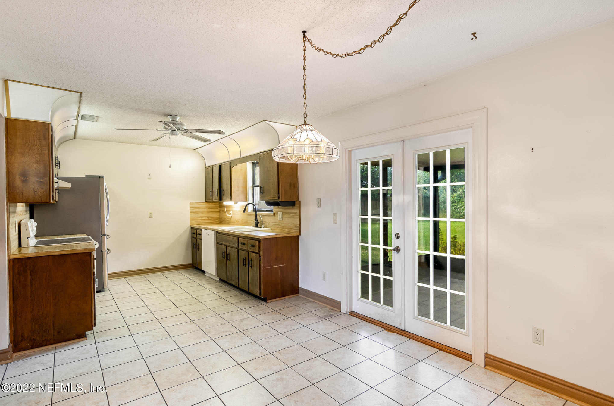 3533 North Ride Drive Jacksonville, FL 32223 - Photo 9 of 25 3533 N Ride Dr_14-Edit