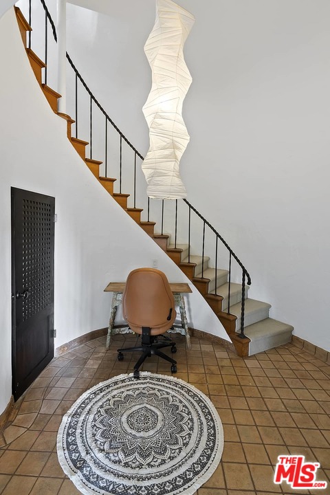 8142 Laurel View Drive Los Angeles, CA 90069 - Photo 25 of 41 a view of entryway with wooden floor