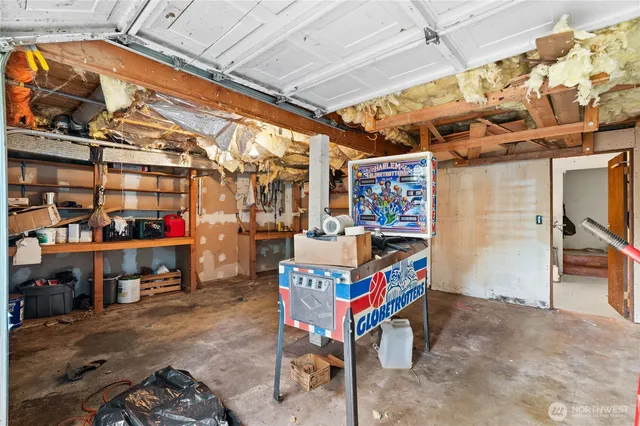 $1,125,000 | 6123 110th Avenue Southeast, Bellevue, WA 98006