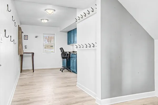 $899,900 | 6901 Hillcrest Lane, Minneapolis, MN 55435