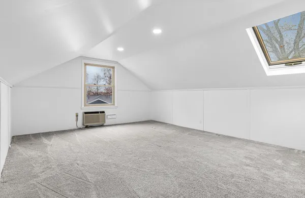 $899,900 | 6901 Hillcrest Lane, Minneapolis, MN 55435