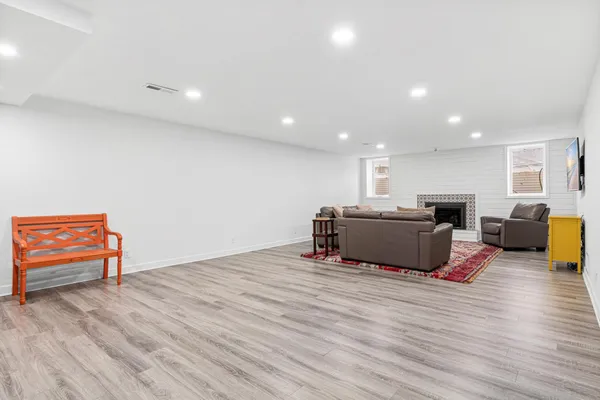 $899,900 | 6901 Hillcrest Lane, Minneapolis, MN 55435