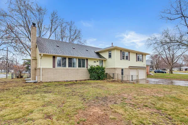 $899,900 | 6901 Hillcrest Lane, Minneapolis, MN 55435