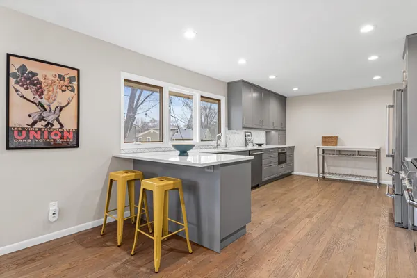$899,900 | 6901 Hillcrest Lane, Minneapolis, MN 55435