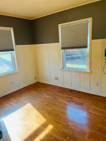 $2,850 | 587 Front Street, Lisle, IL 60532