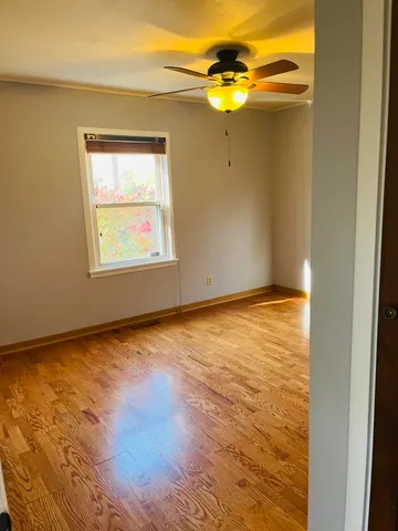 $2,850 | 587 Front Street, Lisle, IL 60532