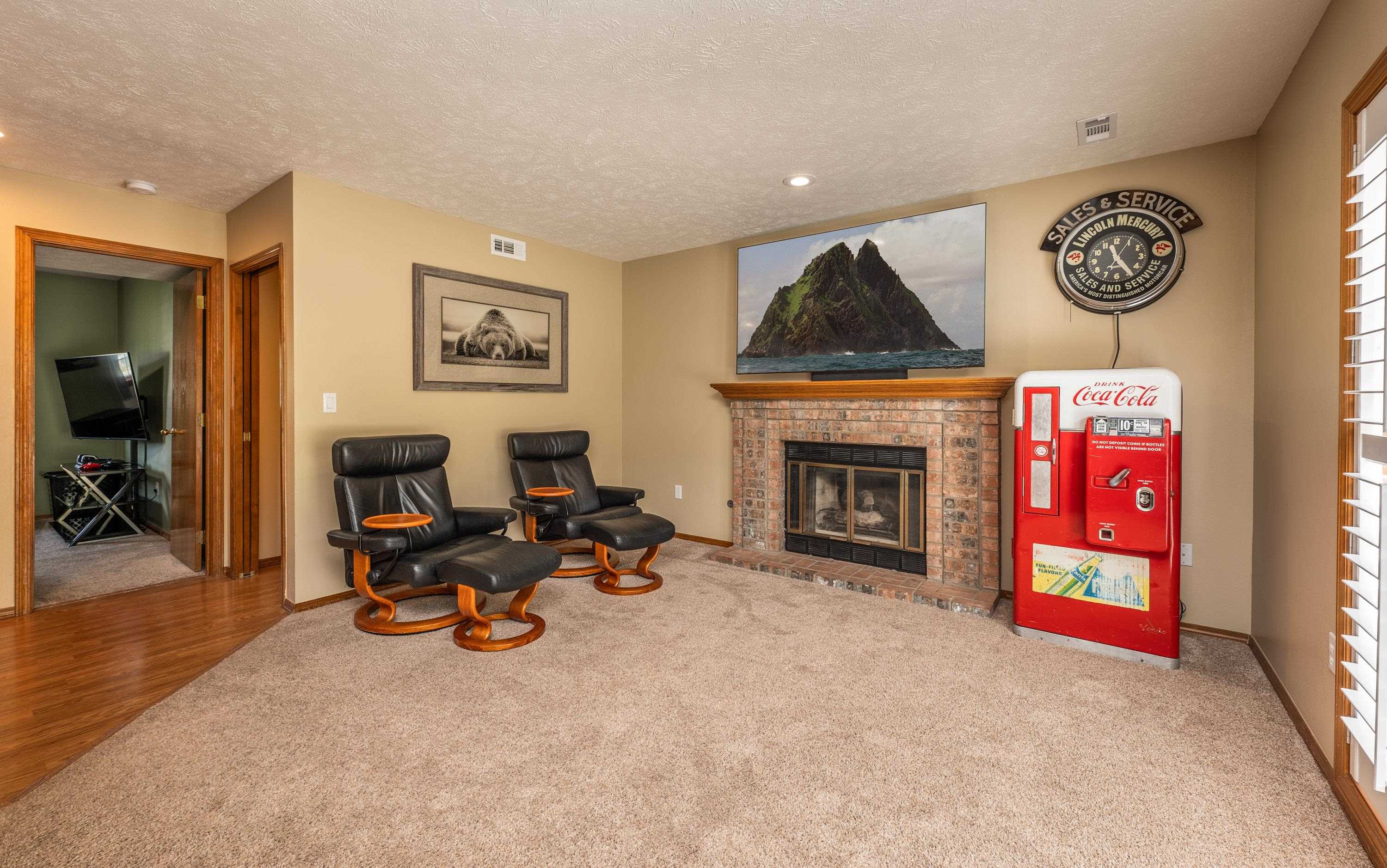 15824 North Fairview Road Mead, WA 99021 - Photo 16 of 49