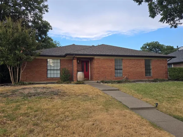 $2,850 | 3216 Bandolino Lane, Plano, TX 75075