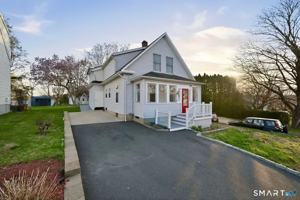 $529,900 | 28 Golec Avenue, Shelton, CT 06484