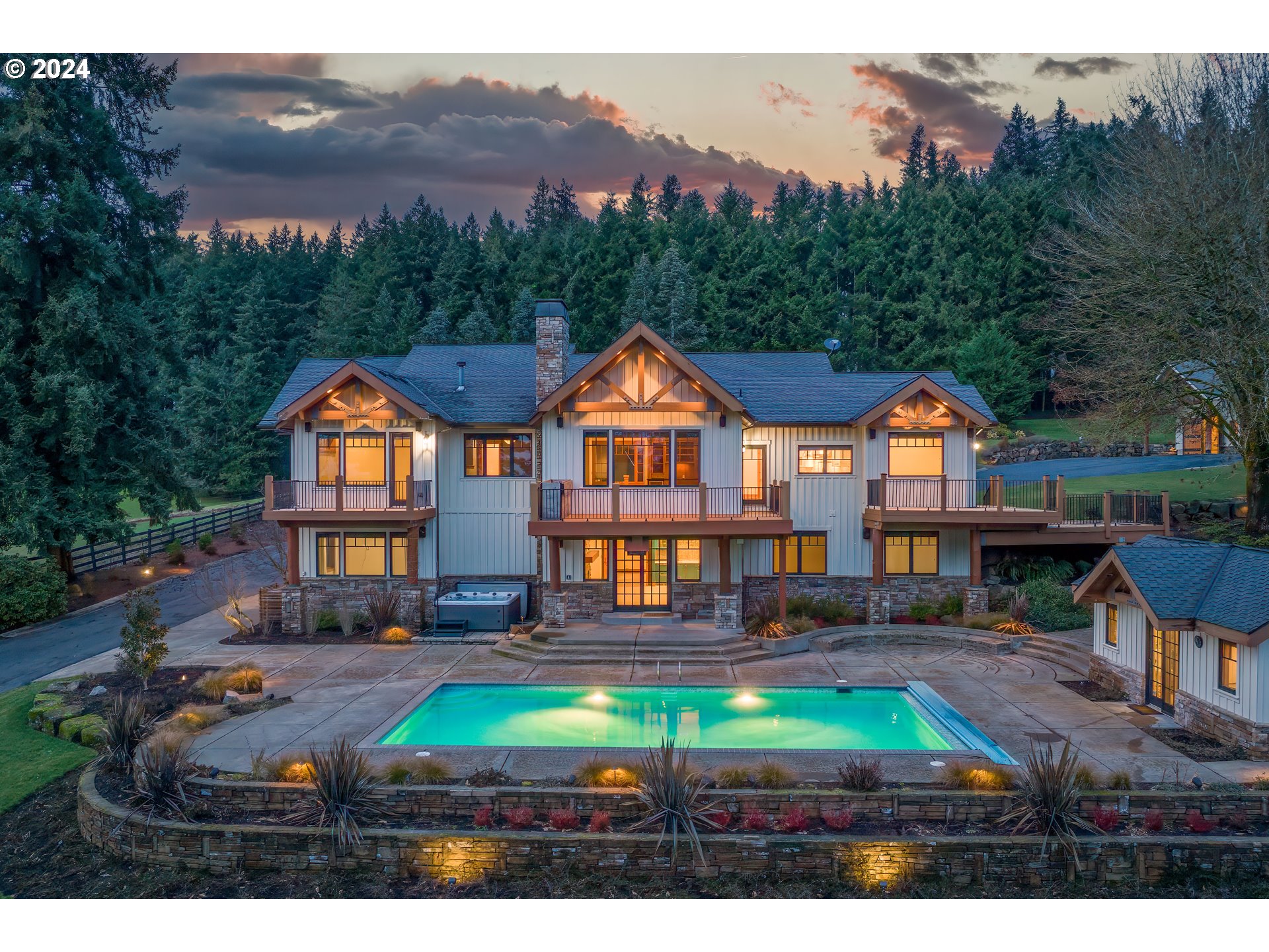 6985 Southwest Elligsen Road Tualatin, OR 97062 - Photo 1 of 47 Gallery Image 1