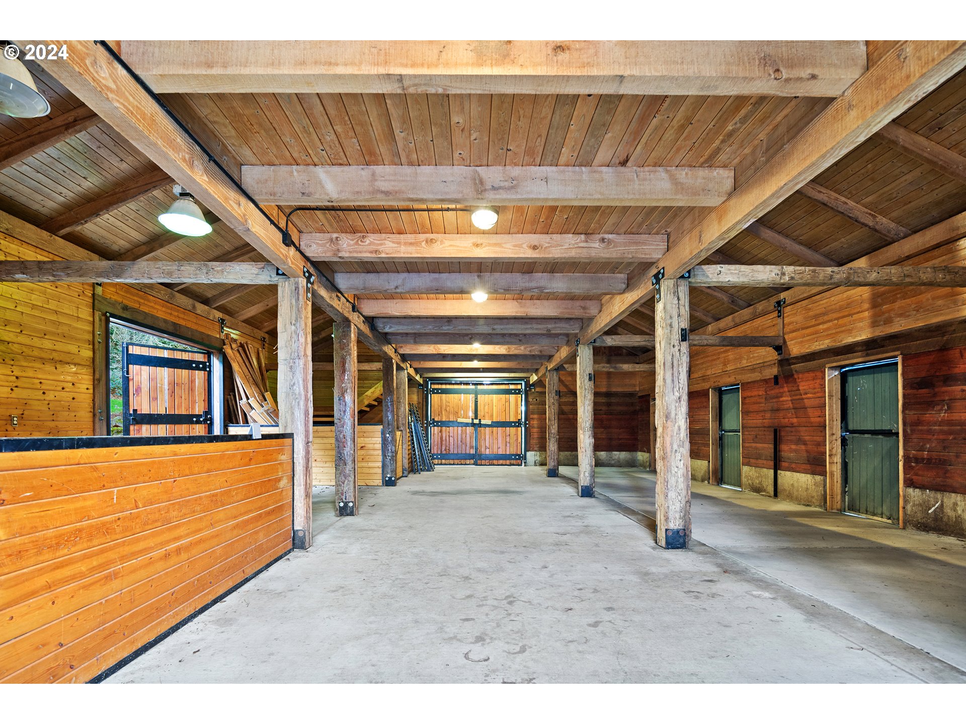 6985 Southwest Elligsen Road Tualatin, OR 97062 - Photo 42 of 47 Gallery Image 42