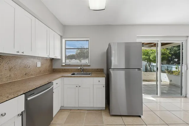 $471,000 | 18000 Northwest 6th Court, Miami, FL 33169