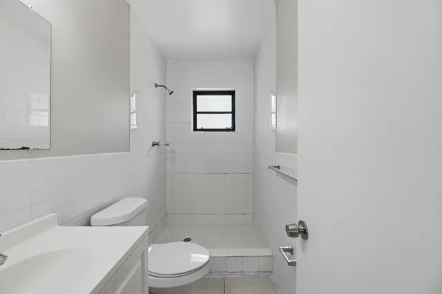 $471,000 | 18000 Northwest 6th Court, Miami, FL 33169