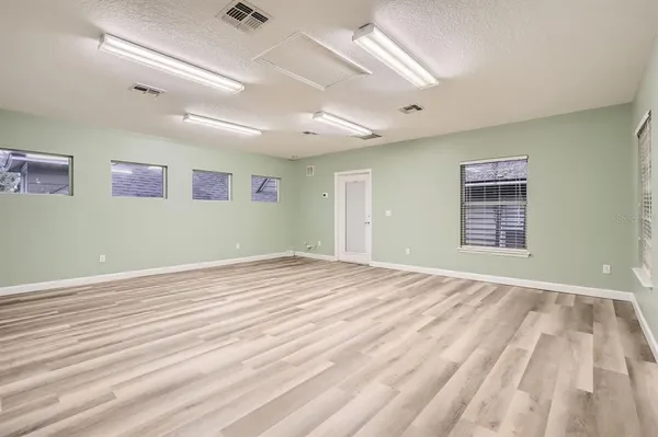 $999,990 | 734 South Mills Avenue, Orlando, FL 32801