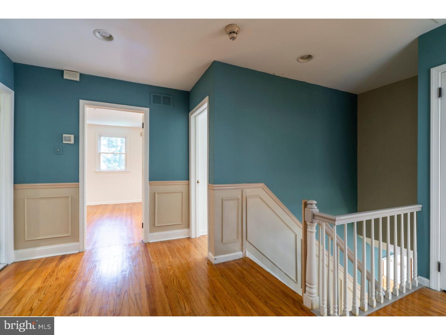 443 Crescent Road Wyncote, PA 19095 - Photo 20 of 25