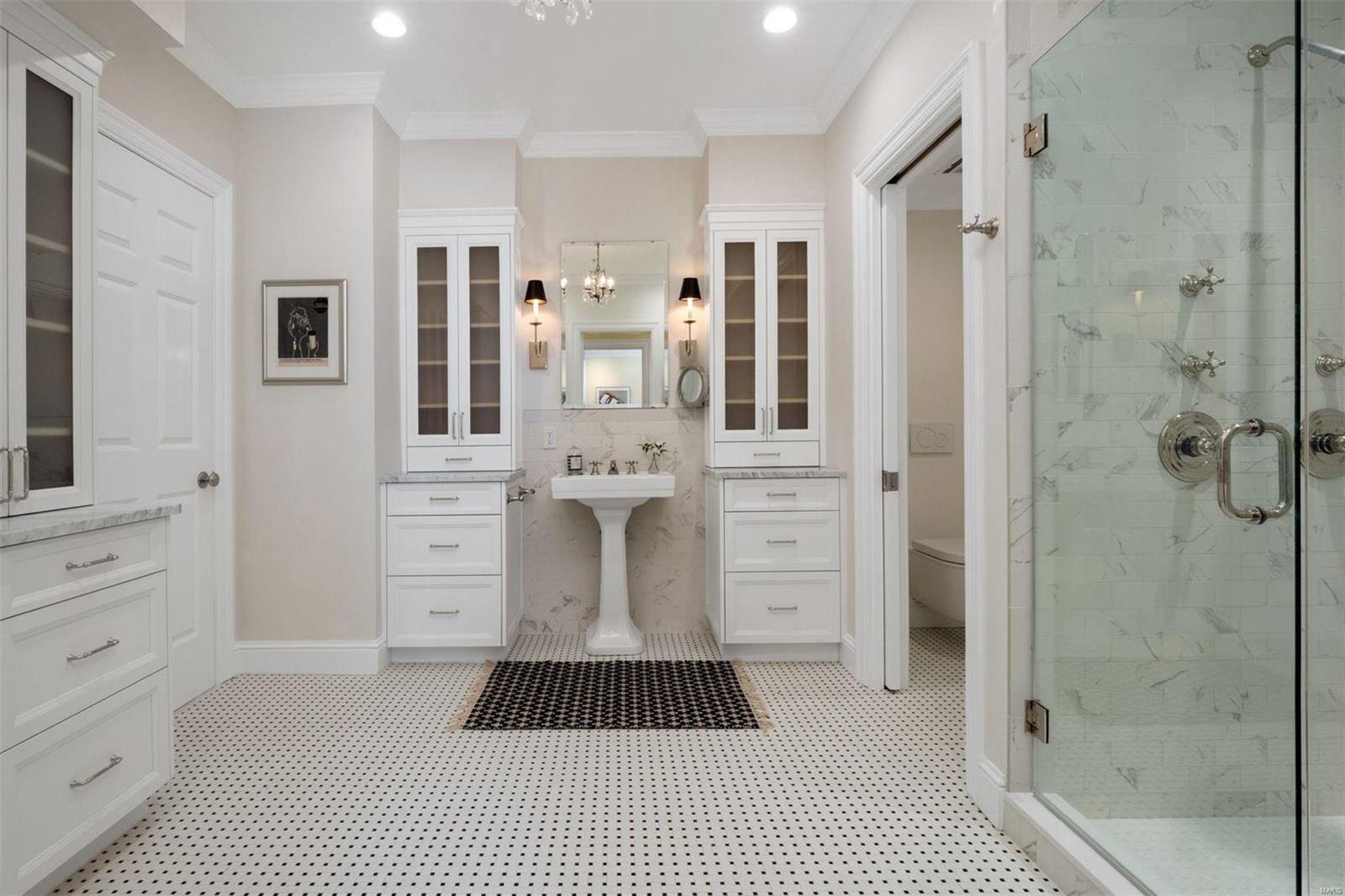 800 South Hanley Road, Unit 6C St. Louis, MO 63105 - Photo 15 of 27