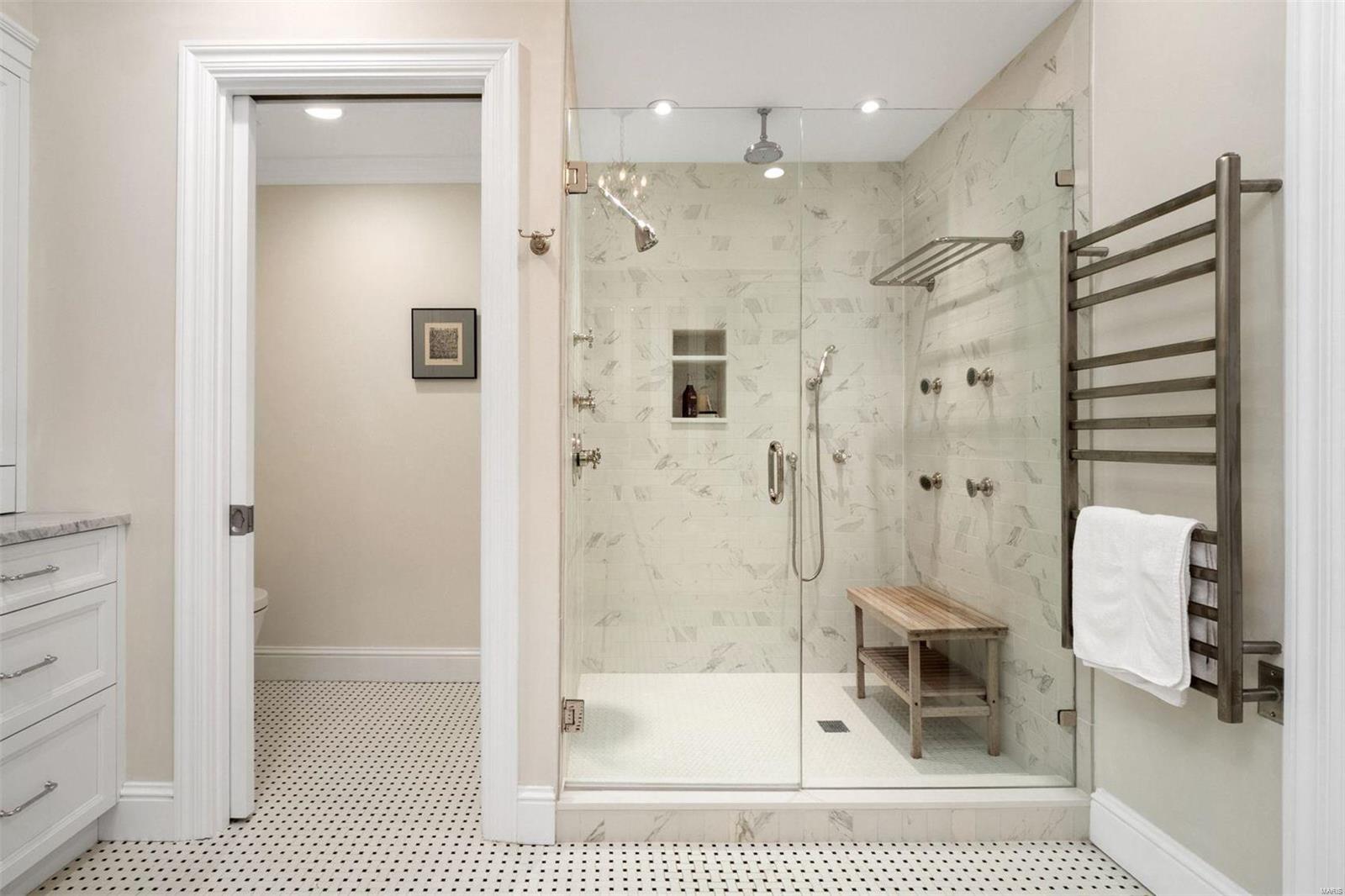 800 South Hanley Road, Unit 6C St. Louis, MO 63105 - Photo 16 of 27