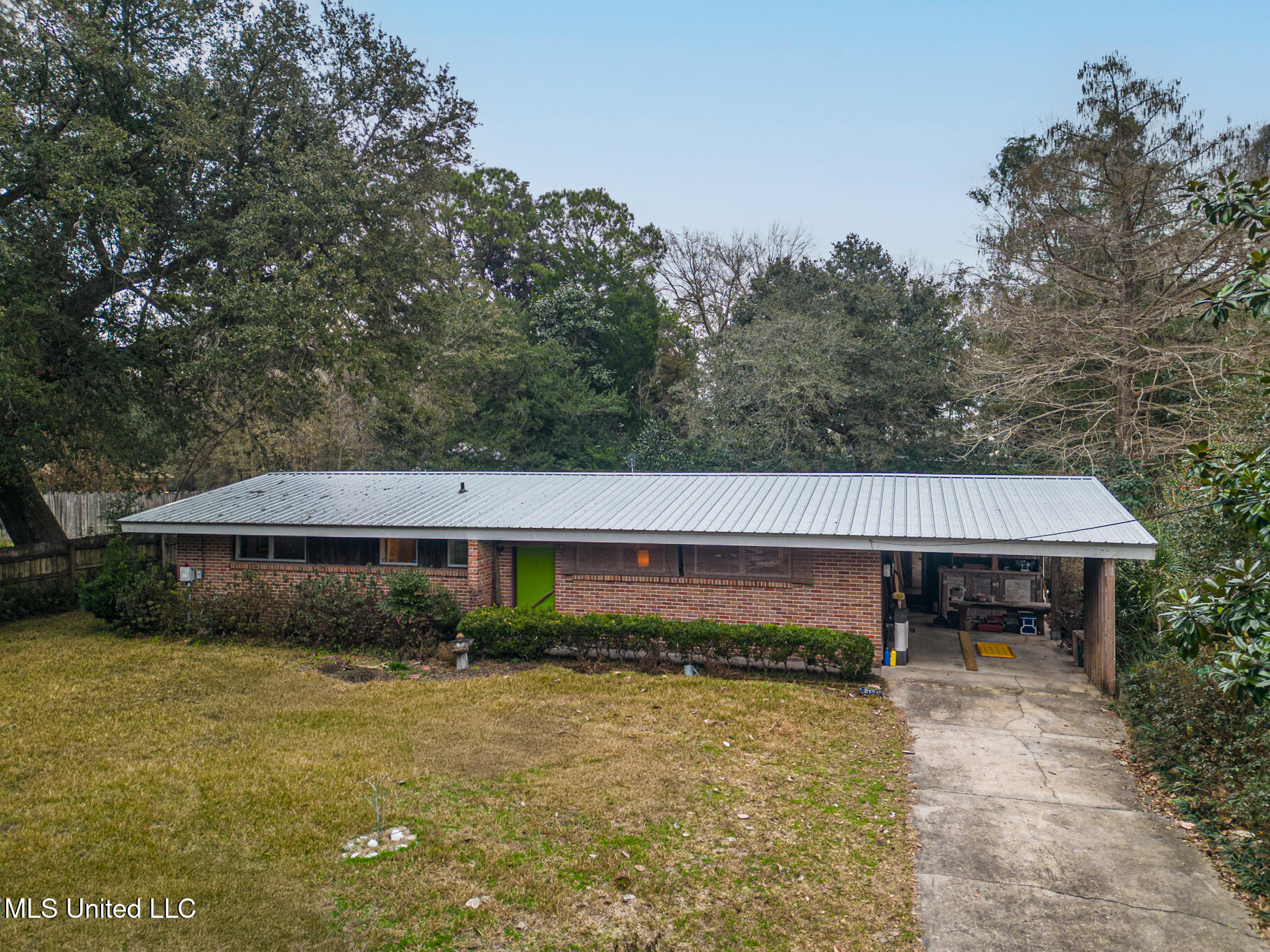 6000 Ridge Road Ocean Springs, MS 39564 - Photo 1 of 31 Exterior Front
