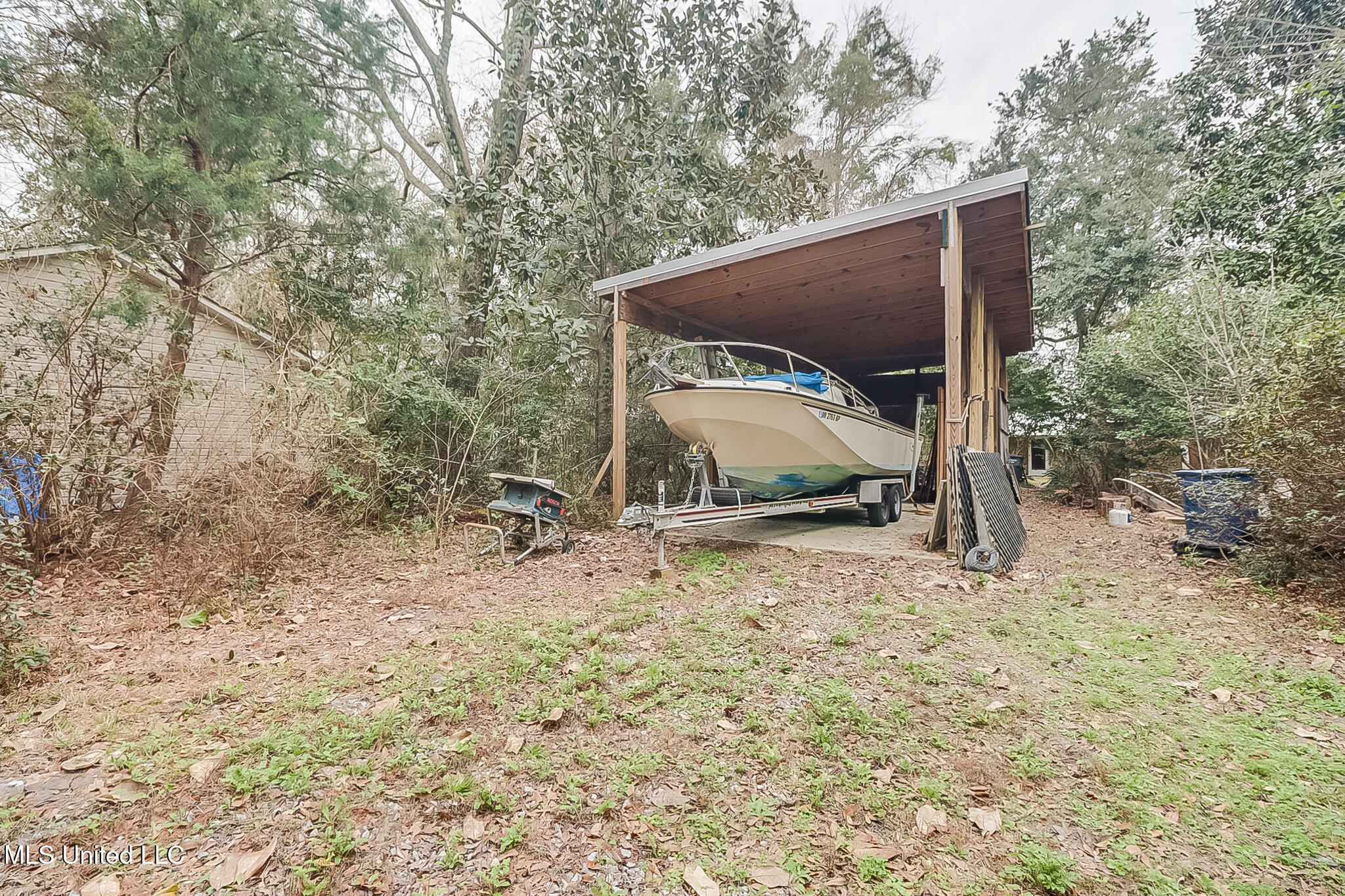6000 Ridge Road Ocean Springs, MS 39564 - Photo 24 of 31 Extra Lot