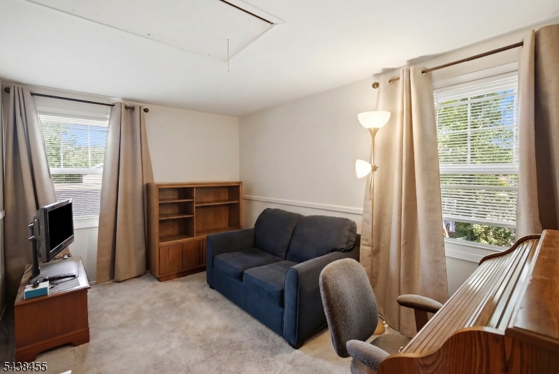 13 Abbott Road Somerset, NJ 08873 - Photo 26 of 32