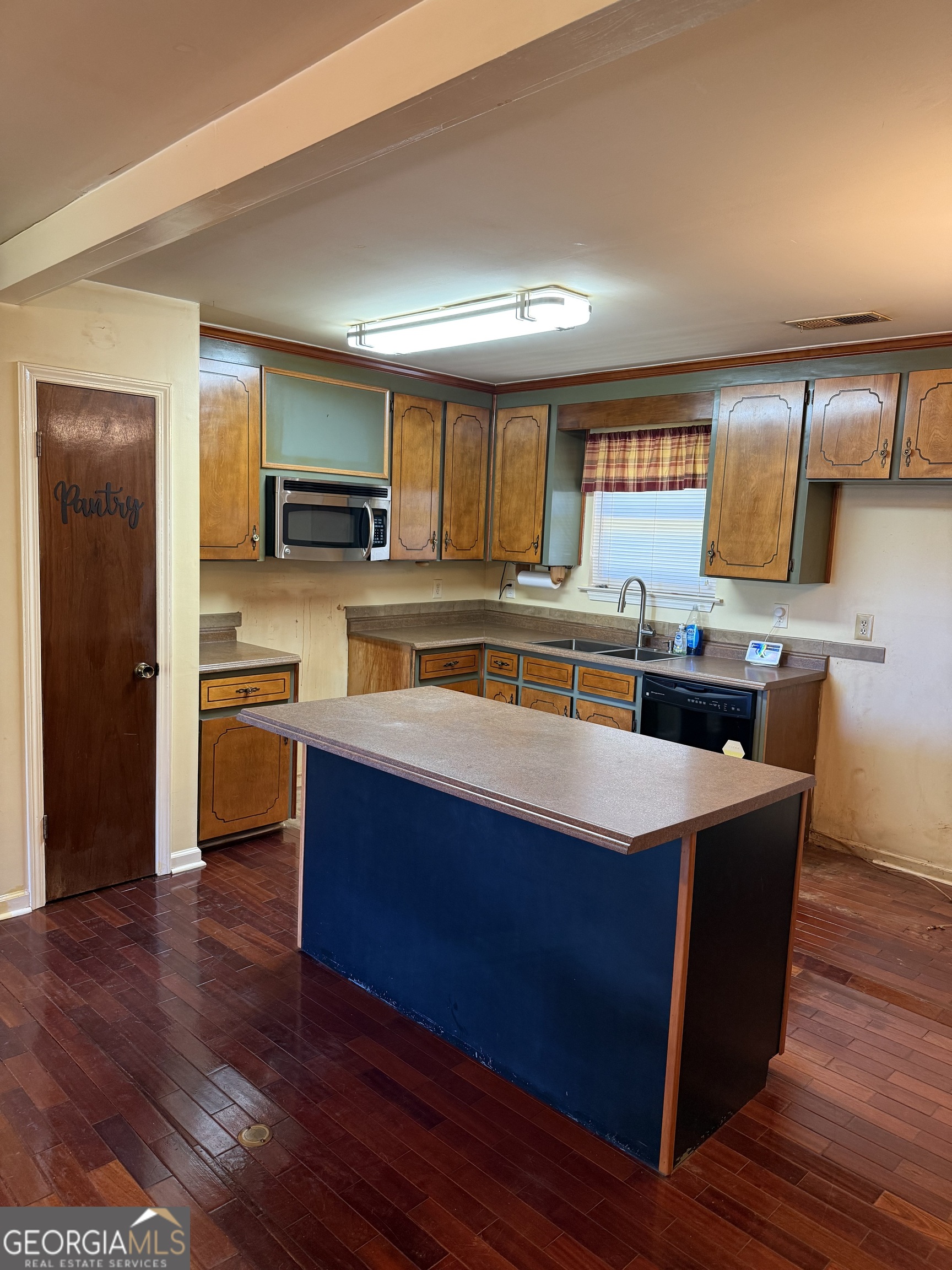 3138 Mobley Bridge Road Hogansville, GA 30230 - Photo 4 of 35