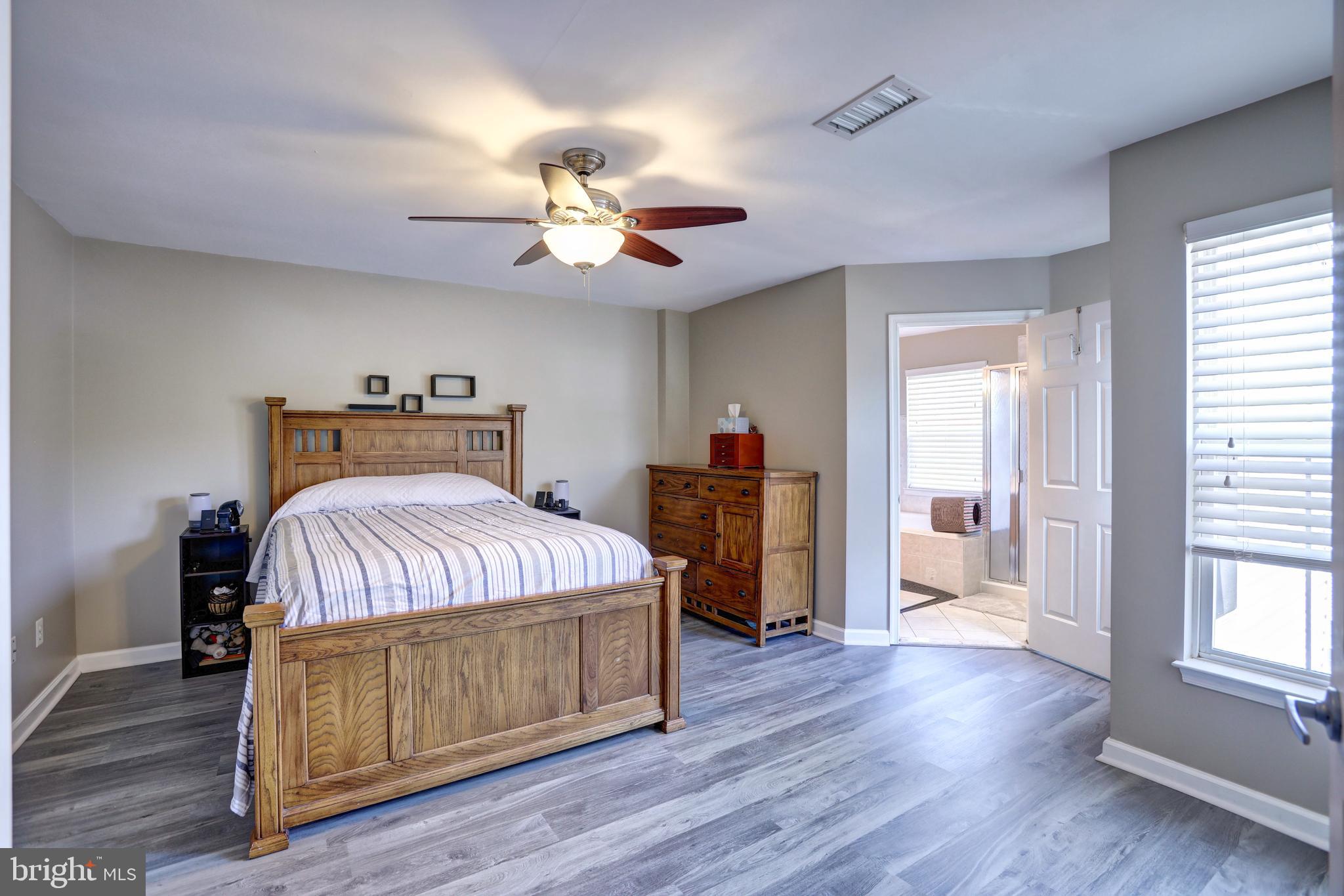 102 Cagney Terrace Southeast Leesburg, VA 20175 - Photo 16 of 26