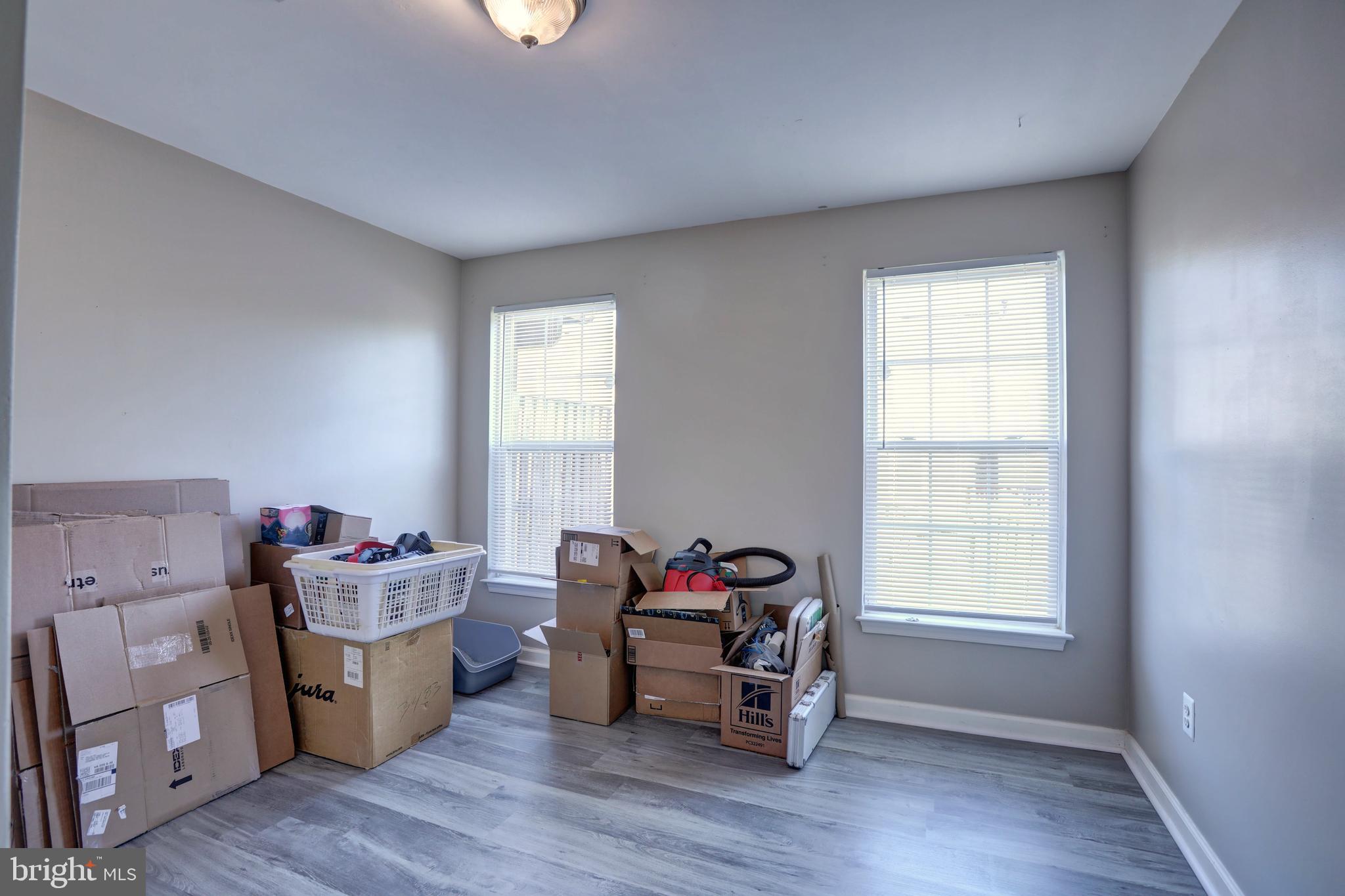 102 Cagney Terrace Southeast Leesburg, VA 20175 - Photo 4 of 26