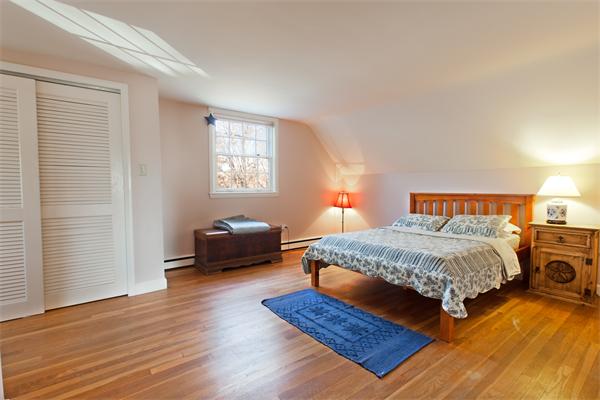 362 Barretts Mill Road Concord, MA 01742 - Photo 6 of 11 Gallery Image 6