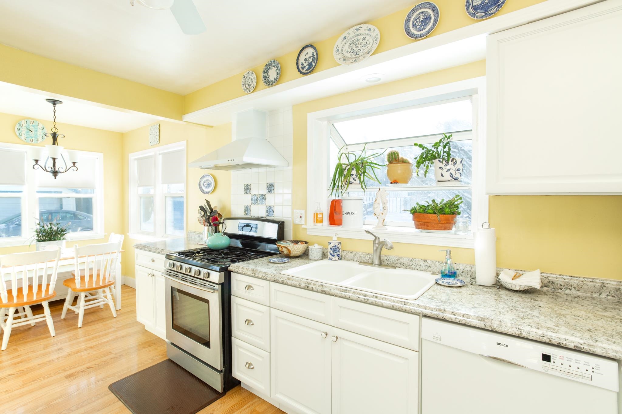 1125 South University Road Spokane Valley, WA 99206 - Photo 11 of 36