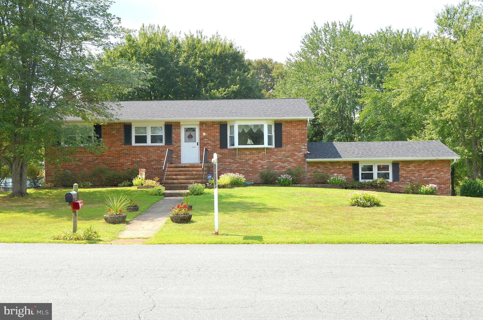 105 Claiborne Road Edgewater, MD 21037 - Photo 1 of 30 Exterior (Front)