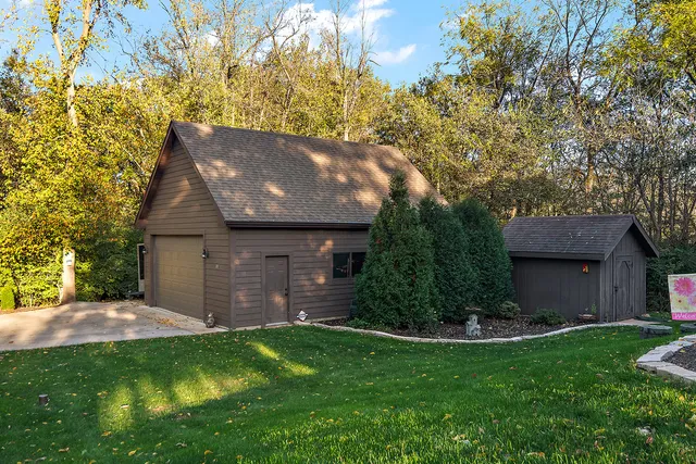 $999,000 | 1110 Lakeside Drive, New Lenox, IL 60451