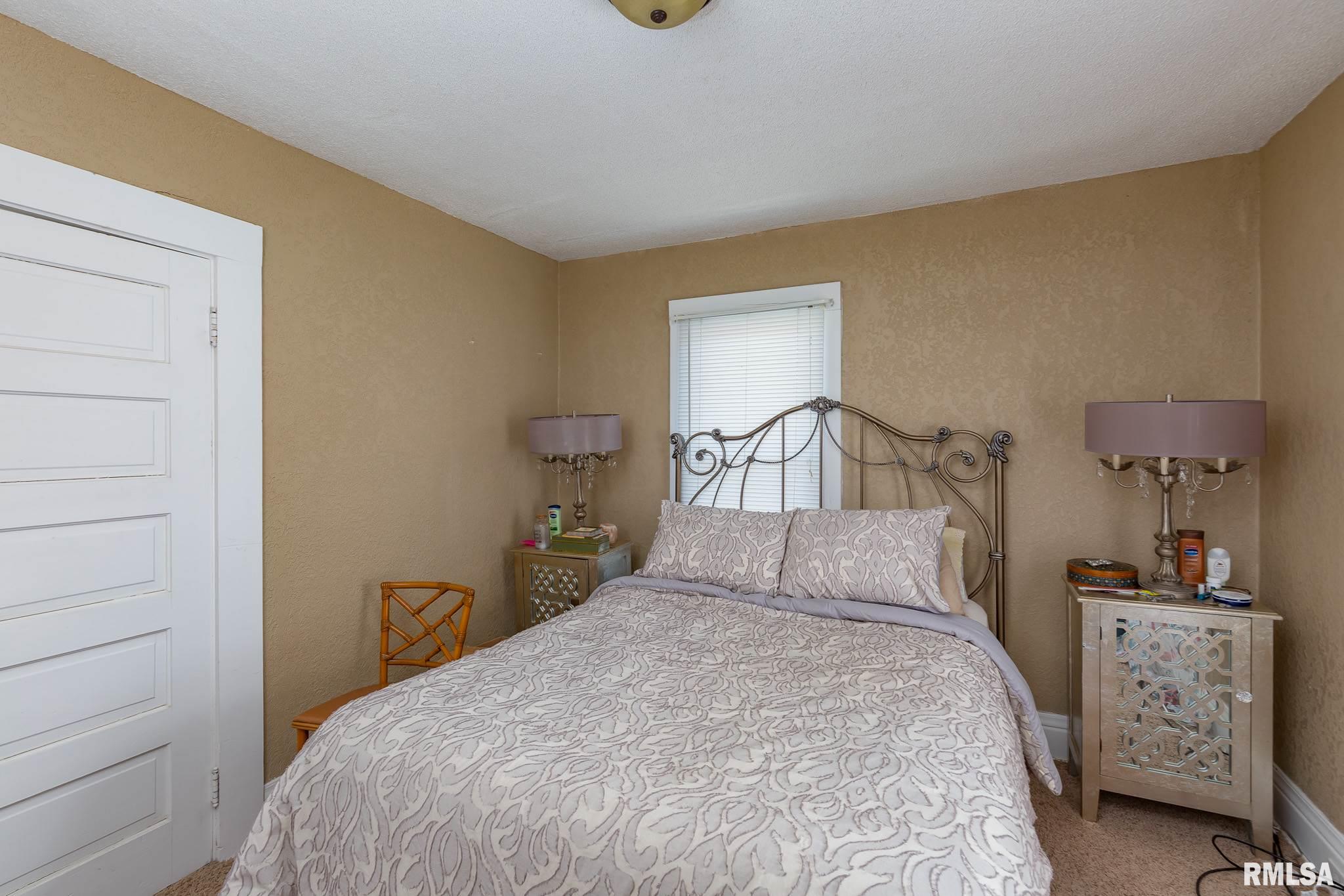 3602 Rockingham Road Davenport, IA 52802 - Photo 14 of 25 Gallery Image 14
