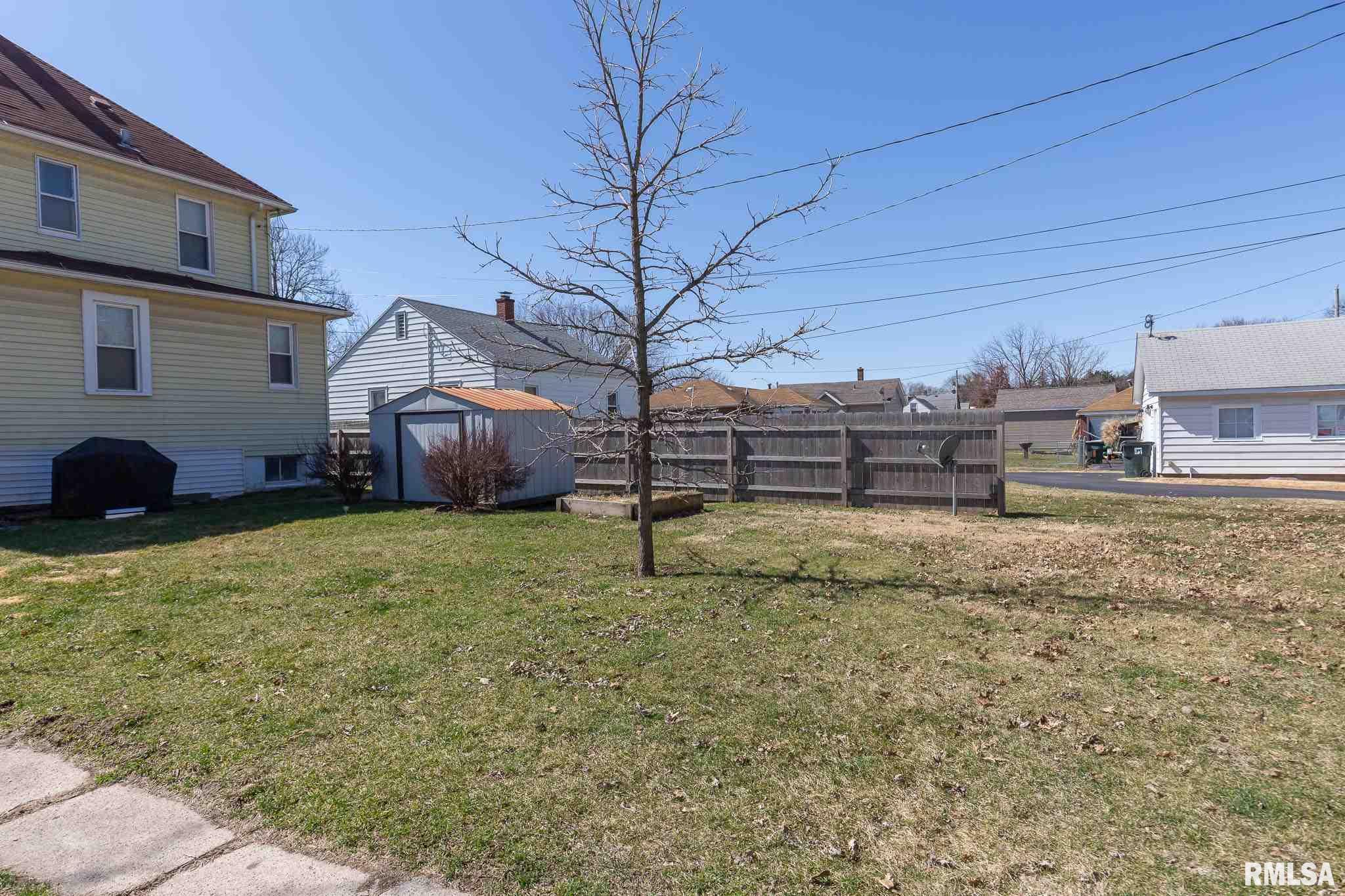 3602 Rockingham Road Davenport, IA 52802 - Photo 22 of 25 Gallery Image 22