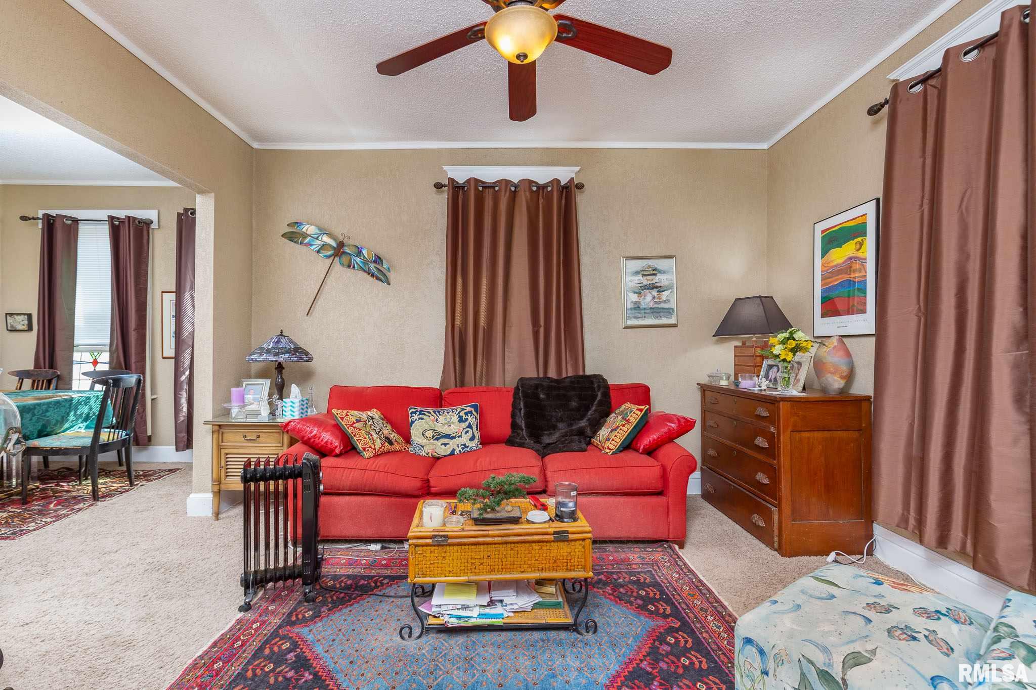 3602 Rockingham Road Davenport, IA 52802 - Photo 9 of 25 Gallery Image 9