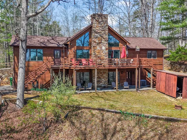$949,000 | 204 East Beaver Dam Court, Goodview, VA 24095
