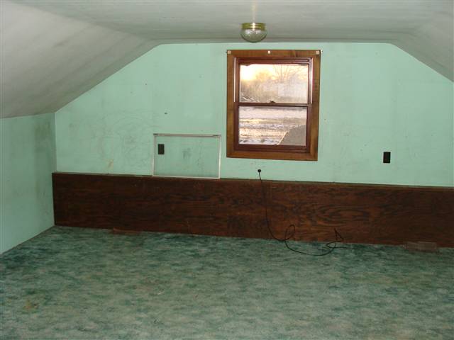 12268 Foley Road Emmett, MI 48022 - Photo 9 of 13 31084336-8.JPG