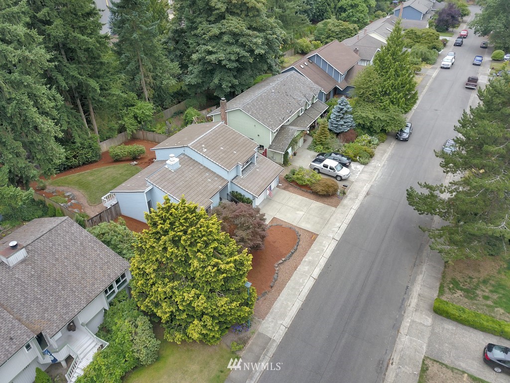 15813 Southeast 167th Place Renton, WA 98058 - Photo 23 of 25 Gallery Image 23